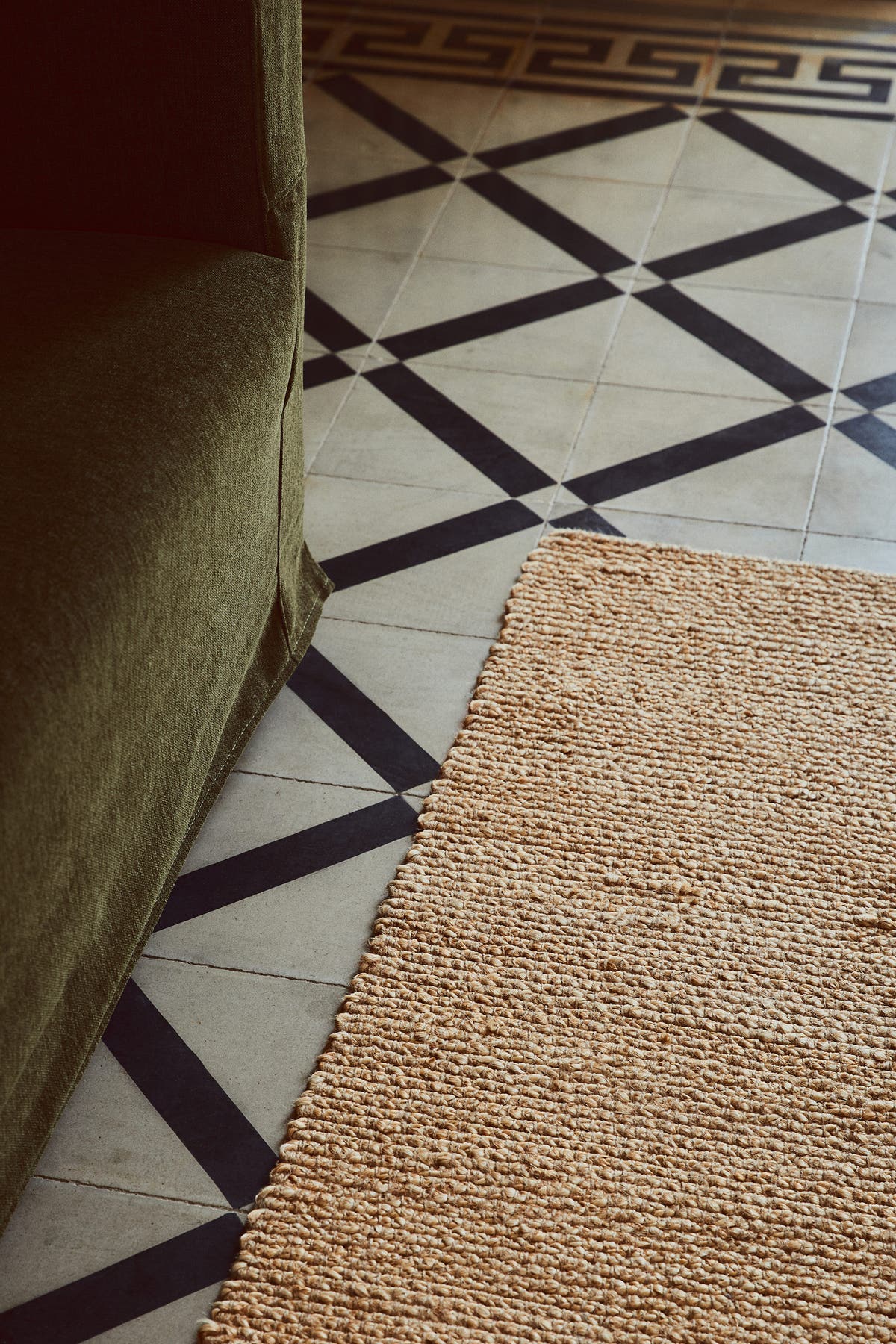 Kuwait Area Rug Large Jute Rug | H&M Kuwait