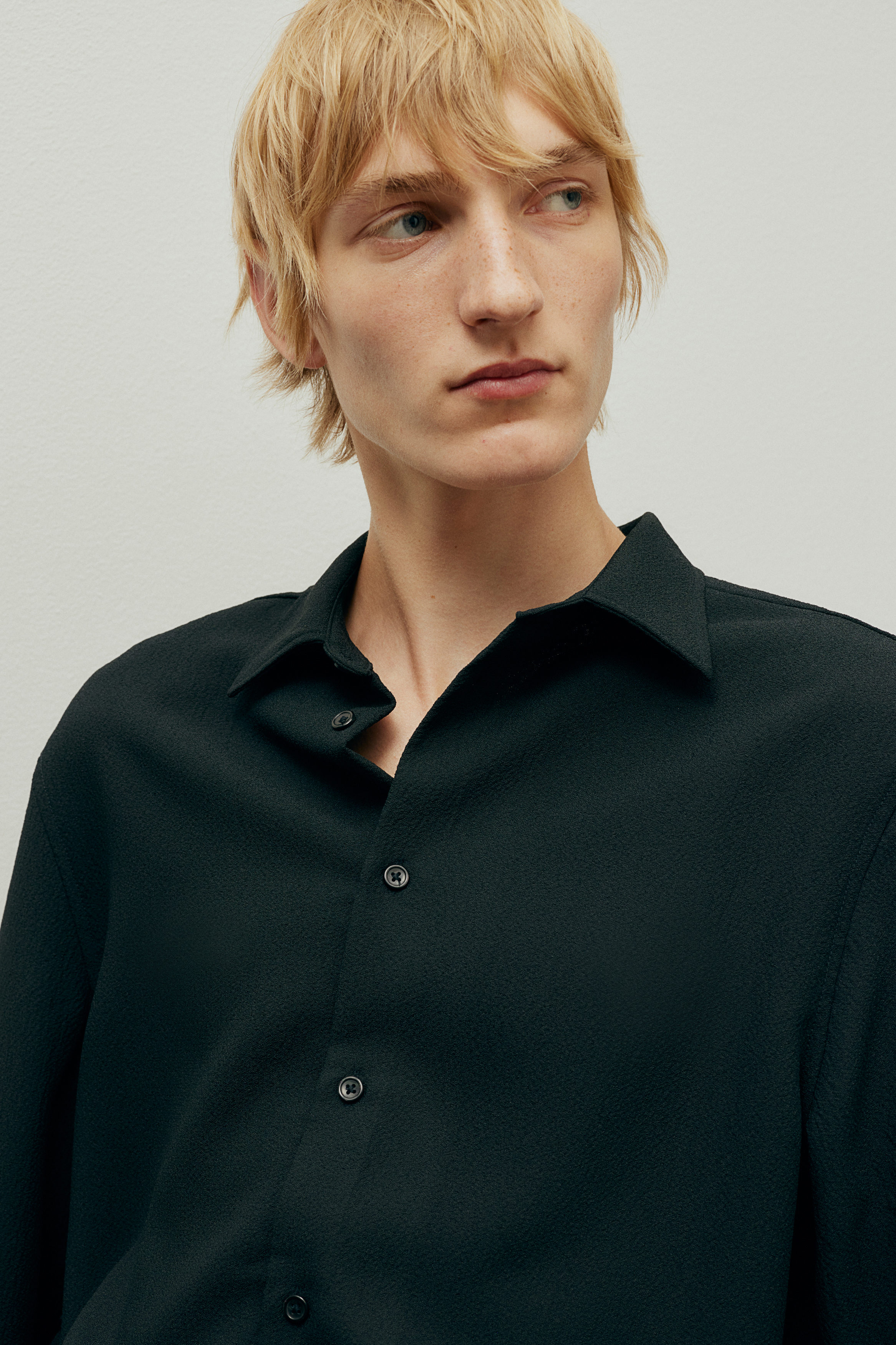 Regular Fit Crêpe Shirt | H&amp;M Kuwait